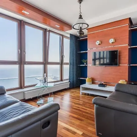 Urbannestgroup_seatowers Apartment *